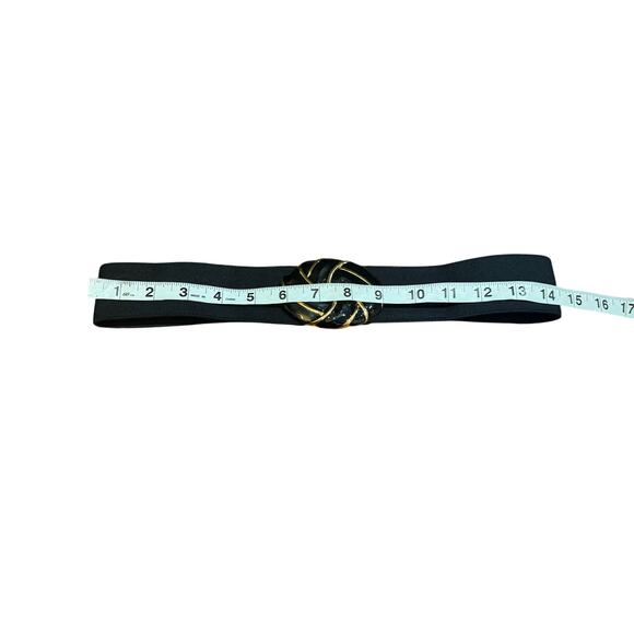 Vintage Day-Lor Belt | 1980s Stretch Cinch Belt with Swirled Black & Gold Buckle - Picture 14 of 16